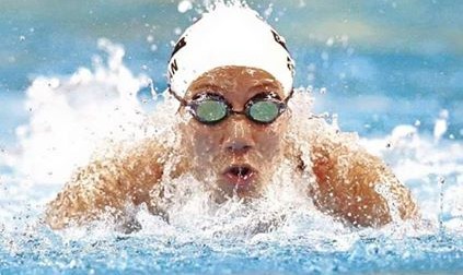 الفراعنة يحصدون  ميداليتين في بطولة العالم للألعاب المائية للبطلتين مها عامر وفريدة عثمان  Oy22