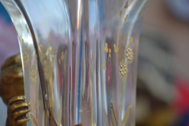 Bronze de Louis Kley, Signé, Vase dorure sur verre, Monogrammé SB : Fondeur? Dsc_2220