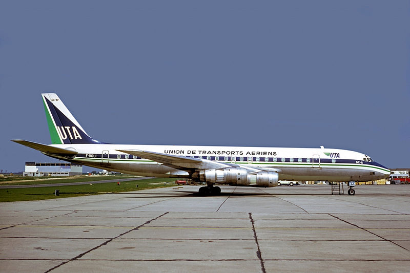 DOUGLAS DC 8 1/125ème Réf L 705 800px-10