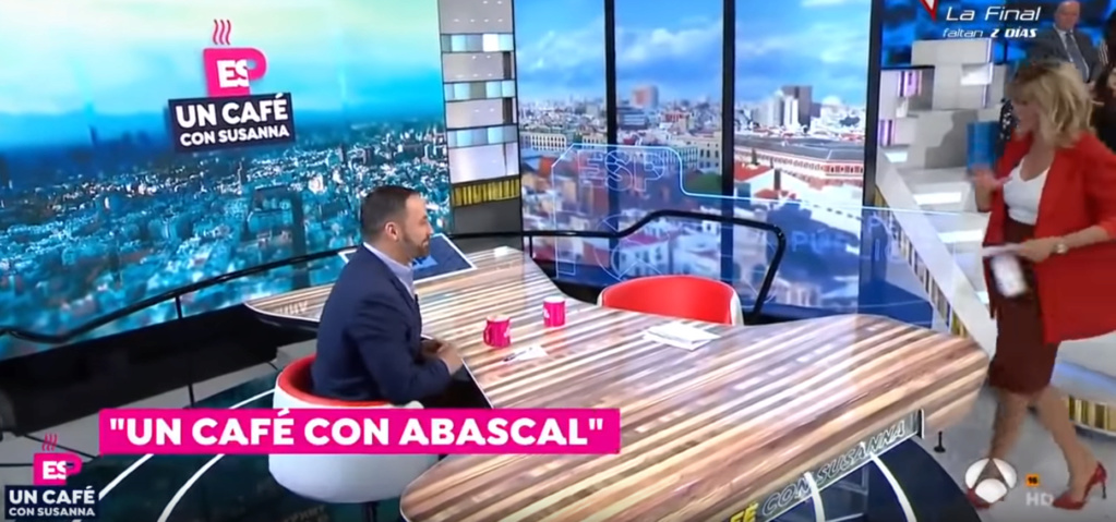 ¿Cuánto mide Santiago Abascal? - Estatura real: 1,80 - Página 6 Tacon_10