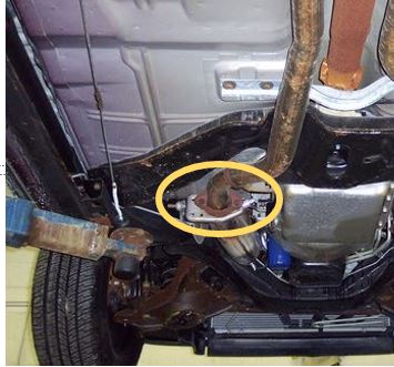 Exhaust leak under drivers feet Capric10