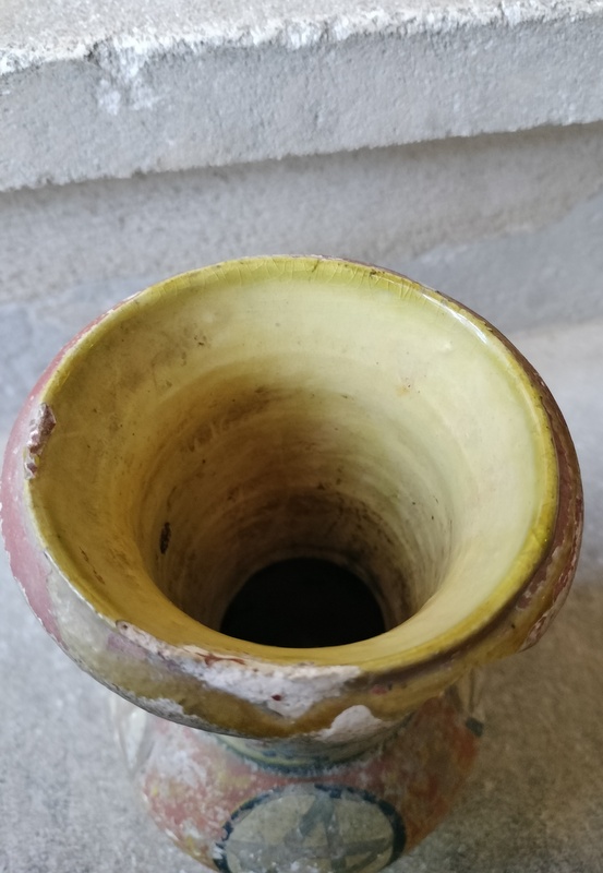 vase polychrome a déterminé Img20218