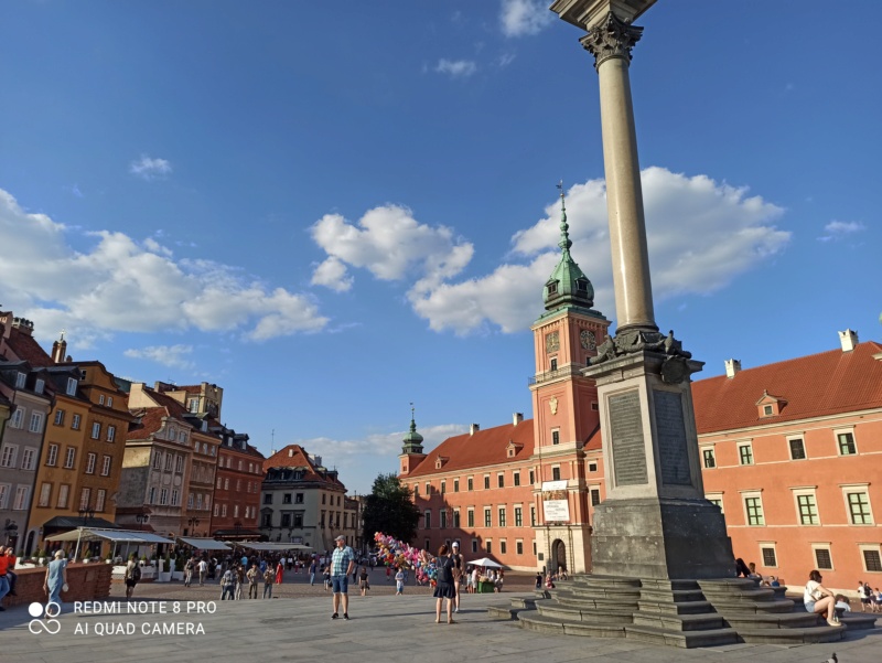 Varsovie est-elle enfin devenue une ville joyeuse ? Img_2346