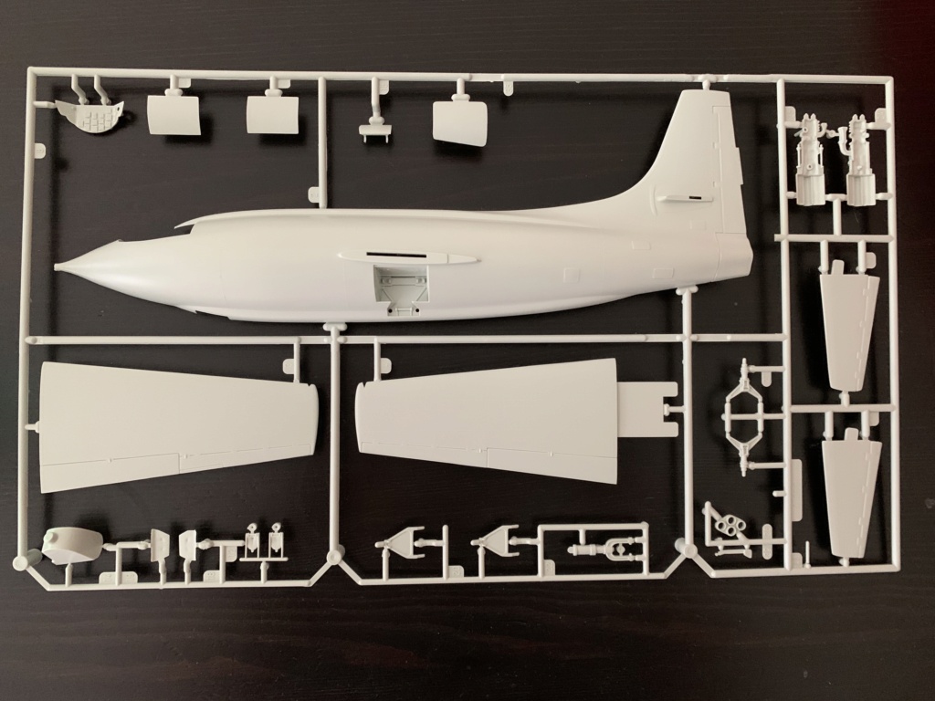 Bell X-1 Supersonic - Vol de Chuck Yeager 1947 - Revell 1/32 Img_5326