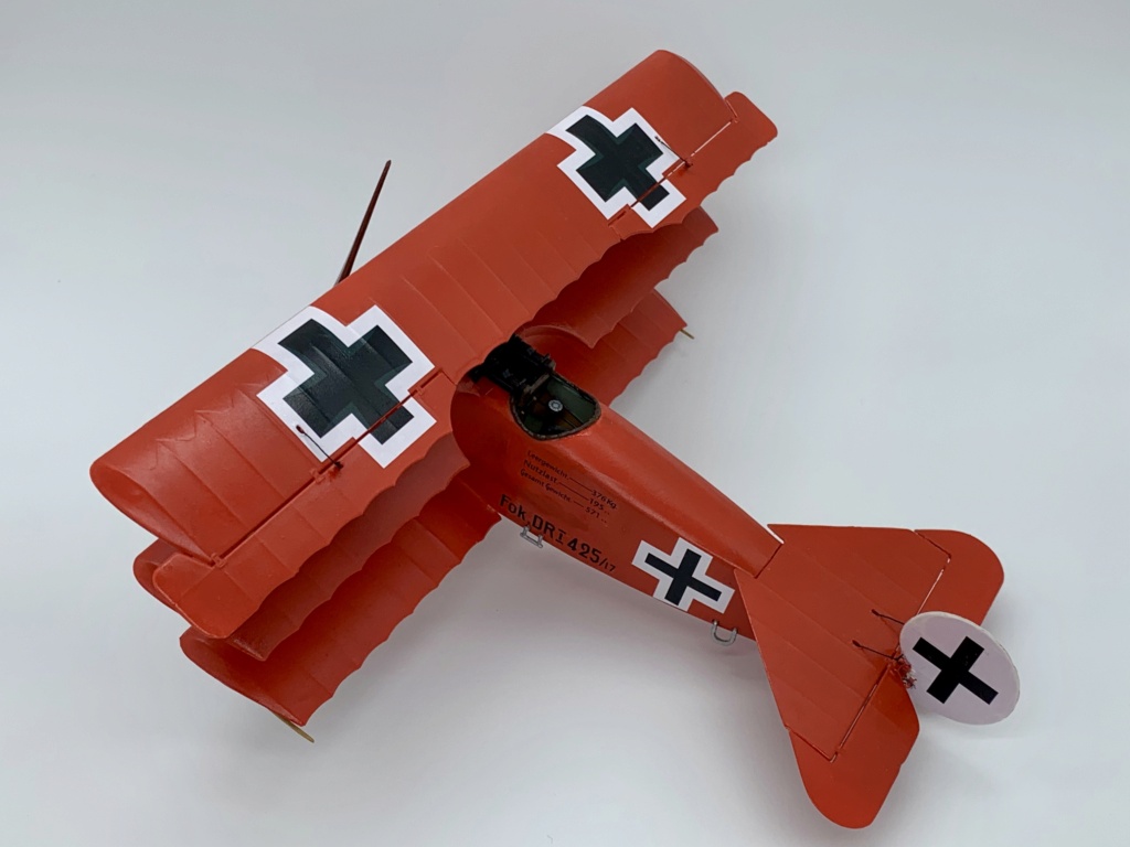 [Revell] Fokker Dr.I  Manfred Von Richtofen  1/28  (fdr1) Img_5612
