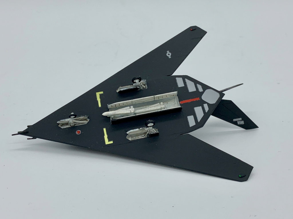 [Revell] Lockheed F-117/A Nighthawk  1/144  Img_6365