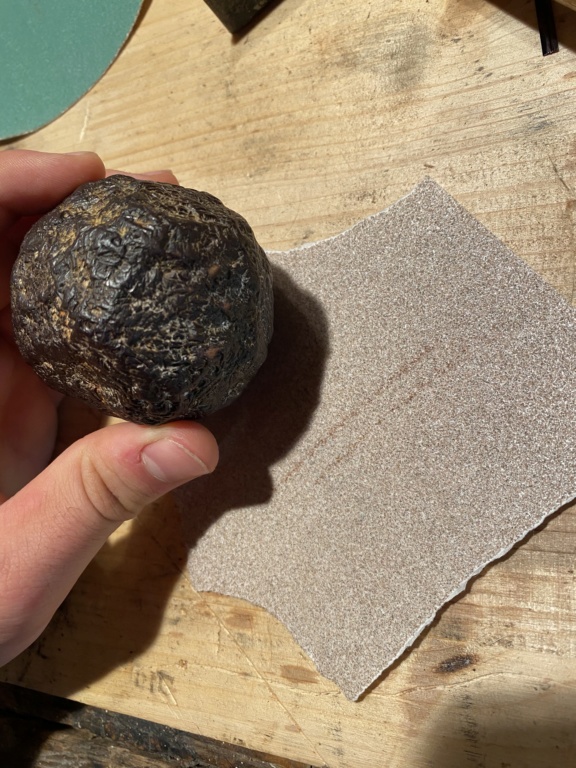 Pierre (meteorite?) trouvée dans le desert du Kalahari Img_7810