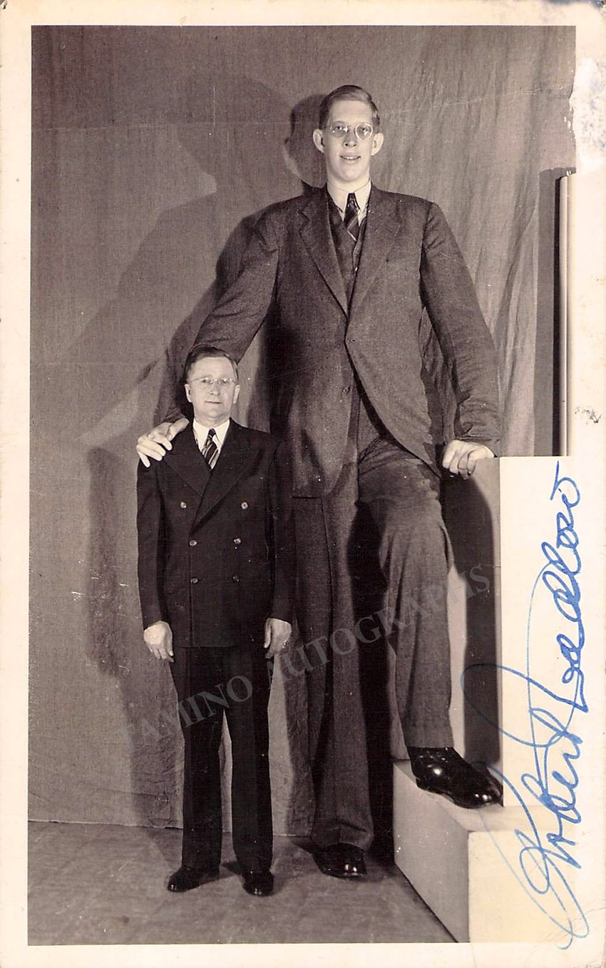 robert wadlow - ¿Cuánto mide Robert Wadlow? - Altura - Real height - Página 2 Robert10