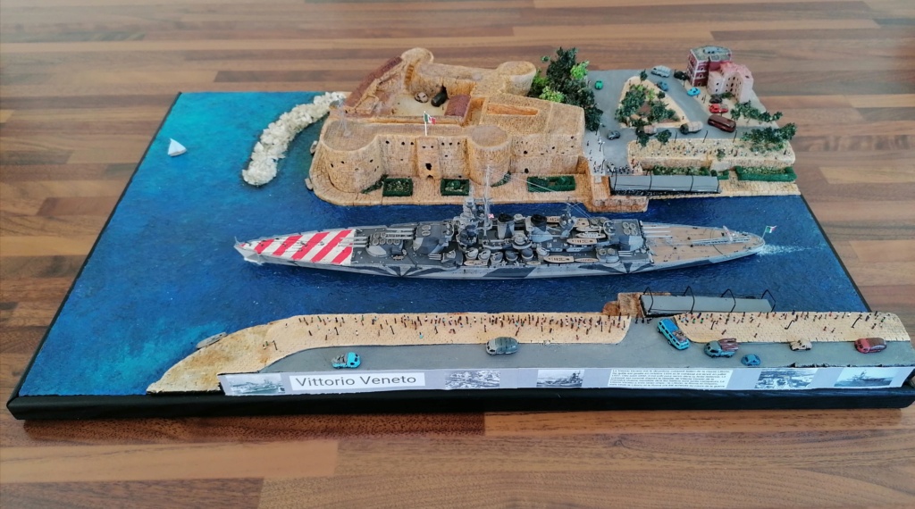 Dio : Port militaire de Brest fin années 60 [scratch 1/400°] de Tomcat Img_2331