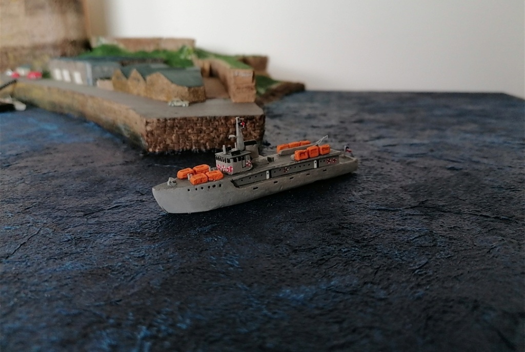 Dio : Port militaire de Brest fin années 60 [scratch 1/400°] de Tomcat Scree169