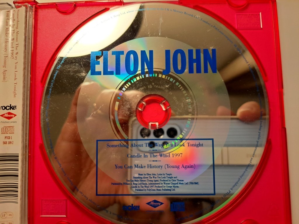 Elton John CDs 20230281