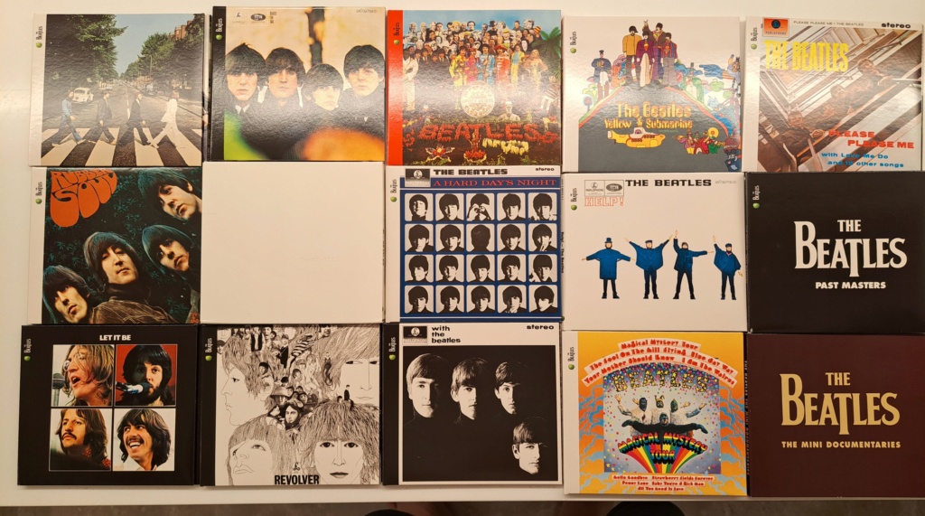 The Beatles - 17 Disc Box Set. 2009 EMI Records Remastered. Made in USA 20230869