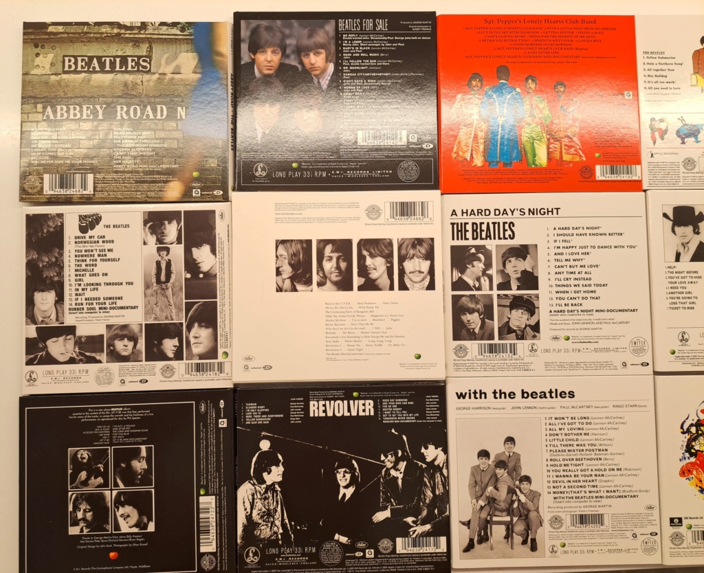 The Beatles - 17 Disc Box Set. 2009 EMI Records Remastered. Made in USA 20230871