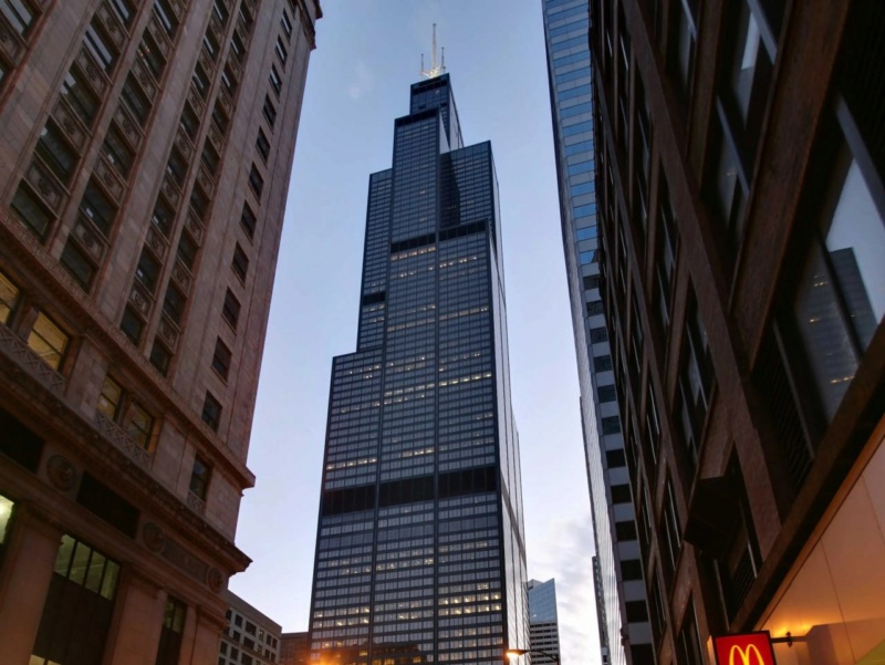 Уиллис-Тауэр (до 2009 года - Сирс-Тауэр) - небоскреб в Чикаго, второе по высоте здание США. Photo406