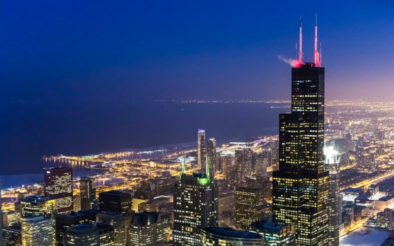 Уиллис-Тауэр (до 2009 года - Сирс-Тауэр) - небоскреб в Чикаго, второе по высоте здание США. Photo407