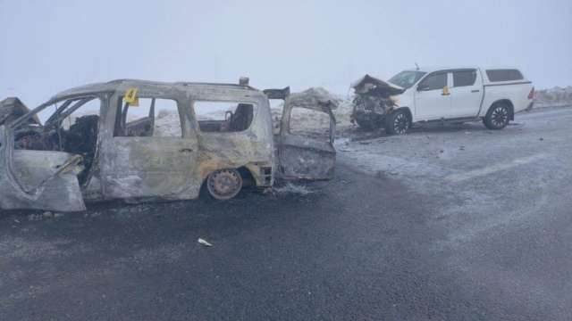 Восемь человек погибли в ДТП на трассе в Актюбинской области Photo439
