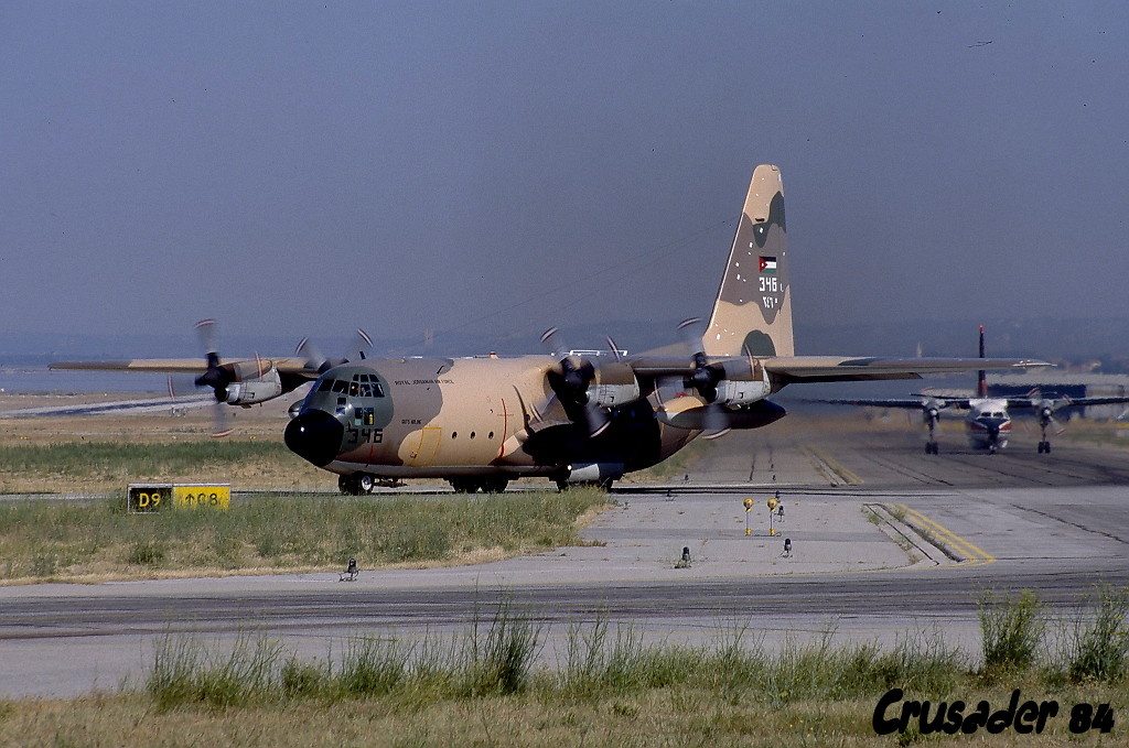 C130 Hercules divers - Page 13 C-130_12