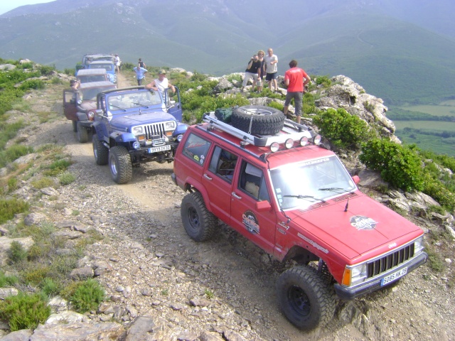 CJRA 7 - Le Raid Jeep en Corse! du 20 au 24 mai 2009 - Page 3 Dsc01422