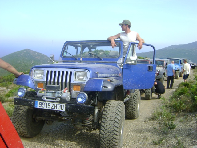 CJRA 7 - Le Raid Jeep en Corse! du 20 au 24 mai 2009 - Page 3 Dsc01423