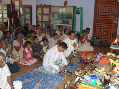 MYANMAR Donates Kathin Robes & Buddha Idols to Assam Dsc02116