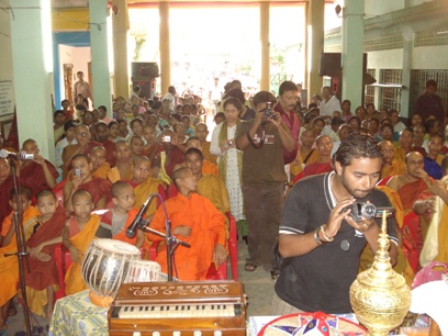 MYANMAR Donates Kathin Robes & Buddha Idols to Assam Dsc02120