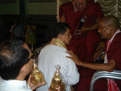 MYANMAR Donates Kathin Robes & Buddha Idols to Assam Dsc02213