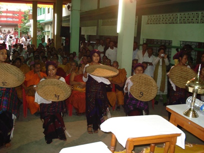 MYANMAR Donates Kathin Robes & Buddha Idols to Assam Dsc02214