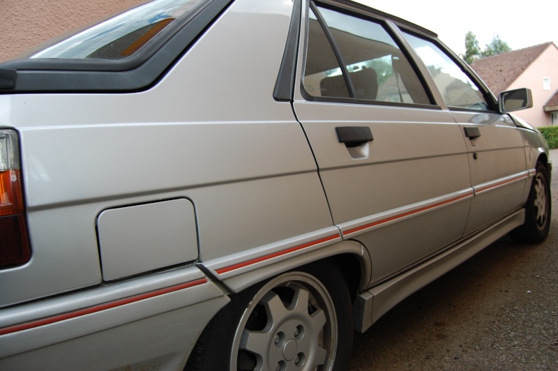 Renault 11 Turbo Phase 2 de 1988, 5 portes Gris 620 Dsc_0917