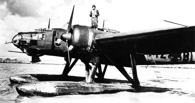[Matchbox] Heinkel 115 - Récup d'un Vintage ! 115_1210