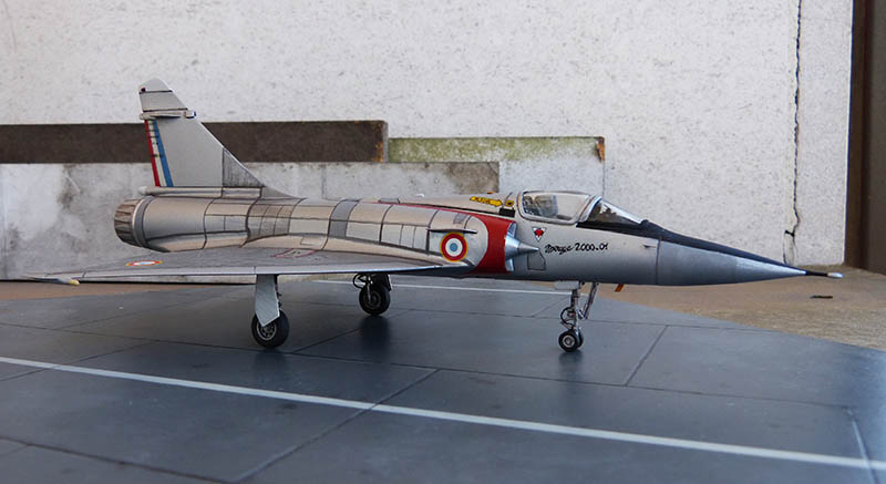 [Heller] Mirage 2000 Prototype 01 - Conversion. 2000_129