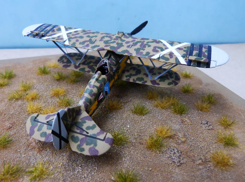 [Italeri] Fiat CR 32 de l'Aviation Légionnaire. Cr32_719