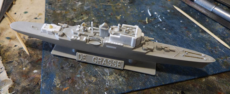 Croiseur anti-aérien C610 DE GRASSE  version atomique MURUROA  conversion Cadet 1/1400ème Réf 49023 Degras34