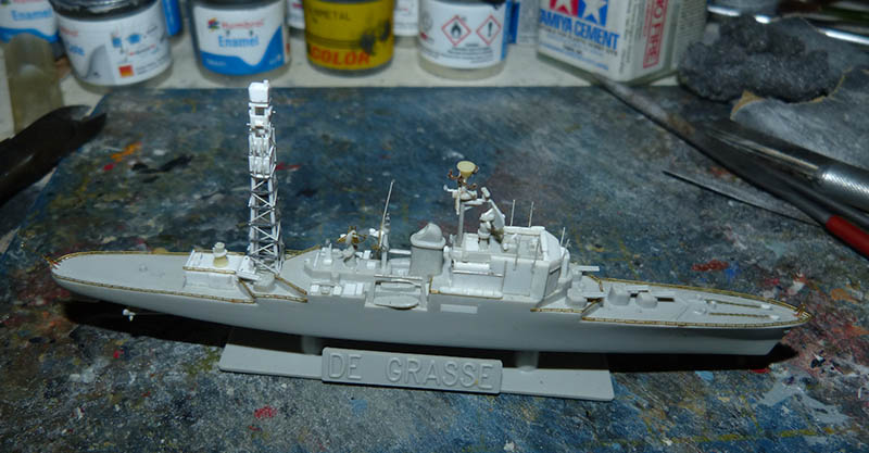 Croiseur anti-aérien C610 DE GRASSE version atomique MURUROA conversion Cadet 1/1400ème Réf 49023 Degras48