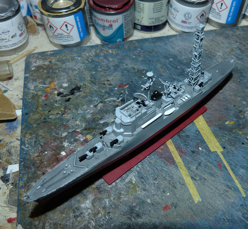 Croiseur anti-aérien C610 DE GRASSE version atomique MURUROA conversion Cadet 1/1400ème Réf 49023 Degras52