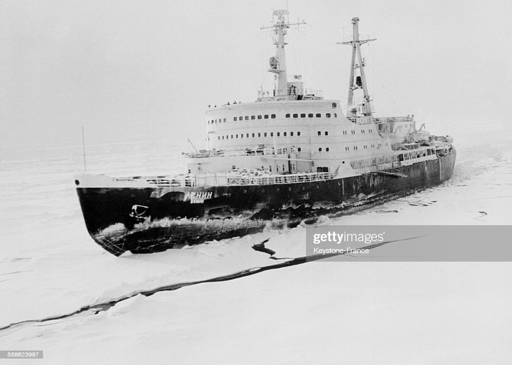 Brise glace atomique LENINE Réf L880 Gettyi11