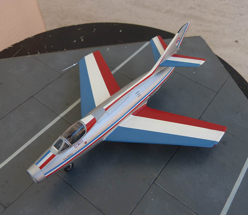 [Matchbox] Dassault Mystère IV "Patrouille de France". Myster11