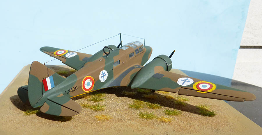 (Vitrine FAFL) Airspeed Oxford Escadrille "Arras" Groupe "Artois" Afrique noire 1943 - FROG - 1/72.(VINTAGE) Oxfor157