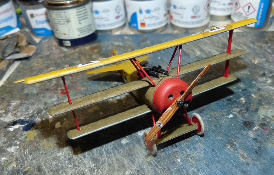 *1/72   Fokker DR1 Lothar Von Richthofen - Revell  - Page 2 P1520023