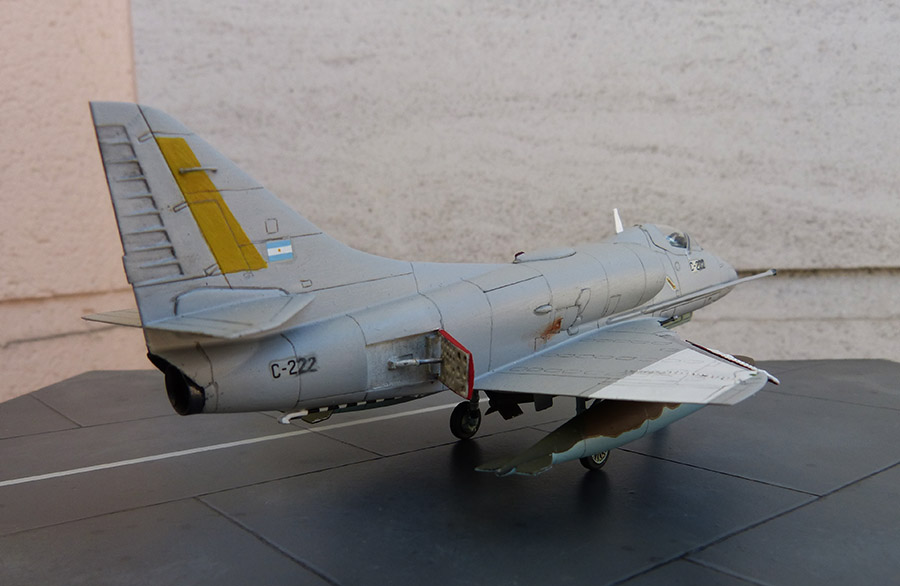 [Airfix] "El Tordillo de las Malvinas" - A-4P Skyhawk Argentin.   FINI.  P1520731