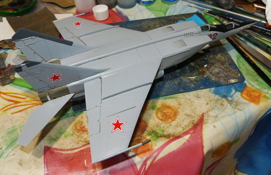 *1/72 Mig 25 RU        - ICM -  - Page 2 P1520933