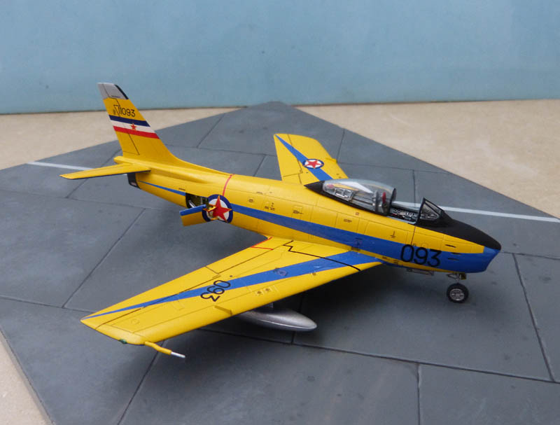 [Airfix] F 86 Sabre de la Patrouille acrobatique Yougoslave. Sabre_11