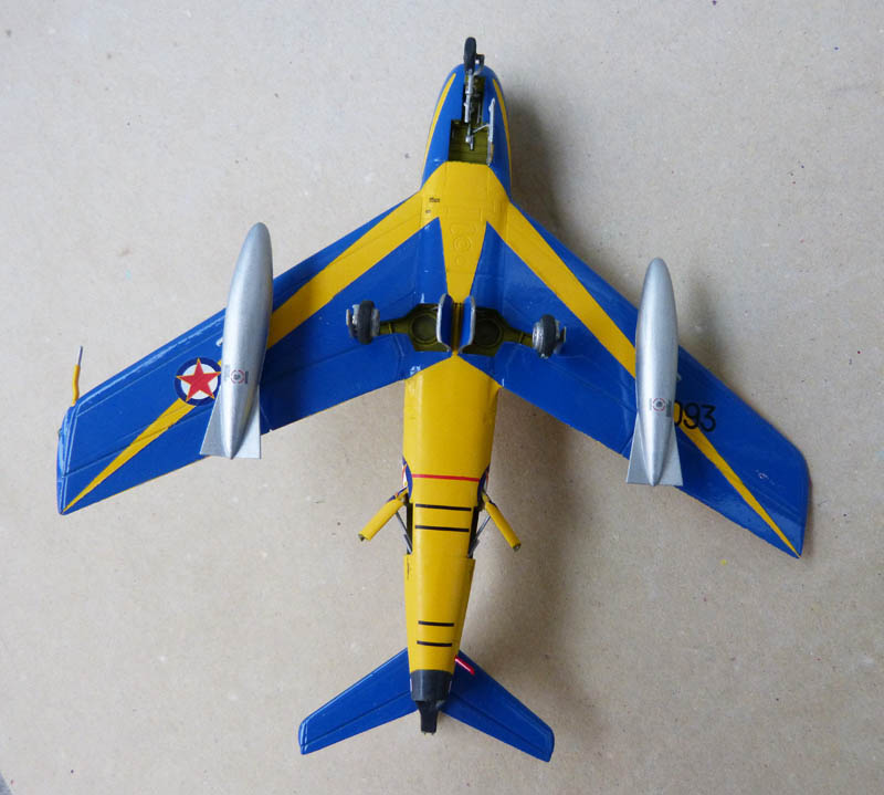 [Airfix] F 86 Sabre de la Patrouille acrobatique Yougoslave. Sabre_19
