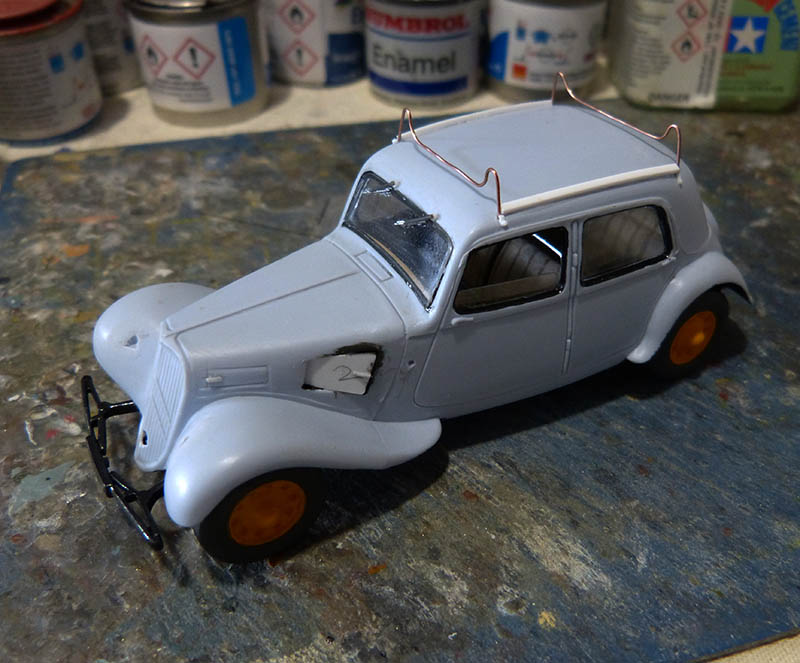 (1/43e) Citroen Traction 11CV "Les Truands" en 1944. Ref : 80159 - Page 2 Tracti66