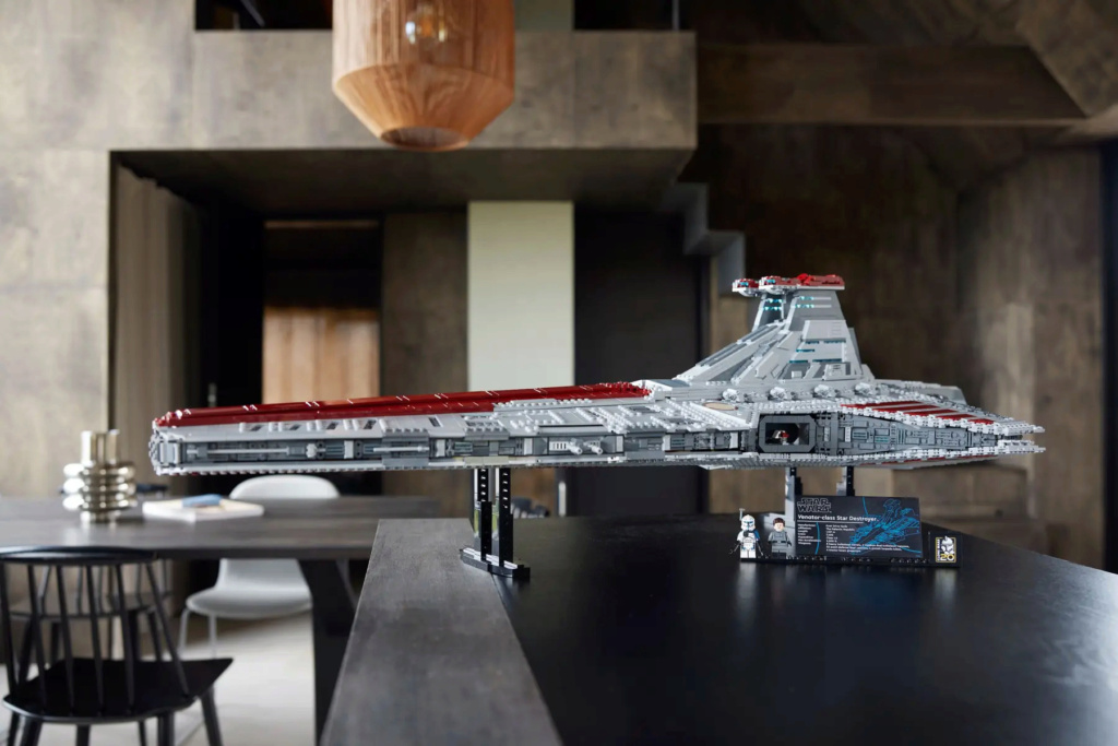 LEGO STAR WARS - 75367 - UCS Venator-Class Republic Attack Cruiser 75367_21