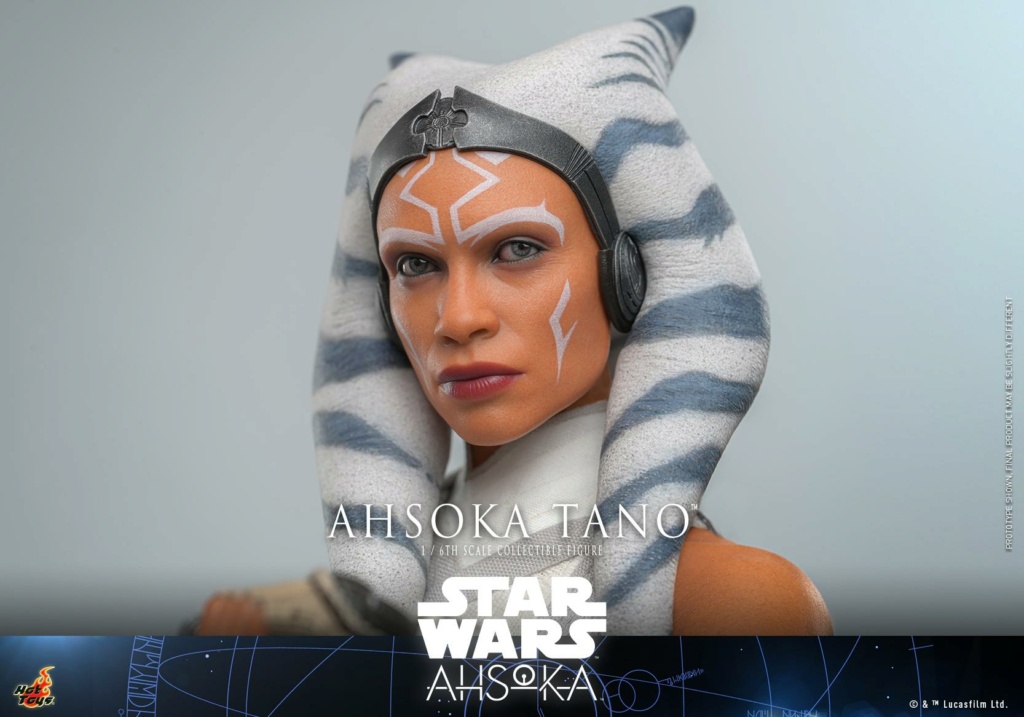 Ahsoka Tano - 1/6th scale Collectible Figure - Hot Toys Ahsok328