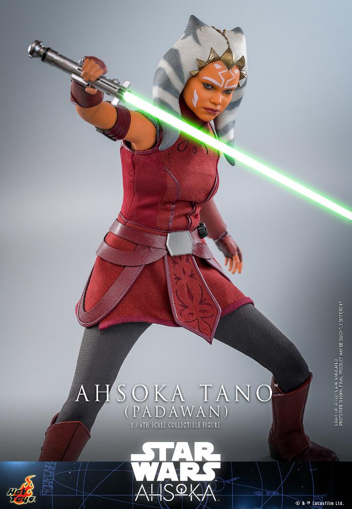 Ahsoka Tano (Padawan) Collectible Figure - Hot Toys Ahsok370