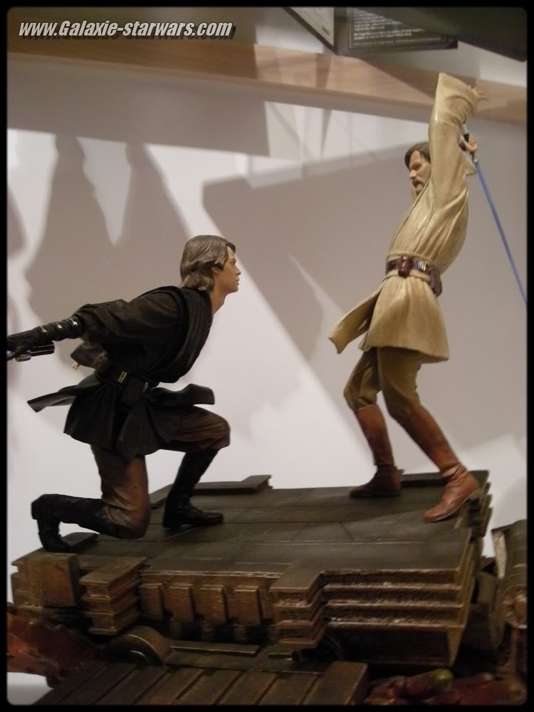 Obi-Wan VS Anakin Diorama - Revenge Of The Sith - Sideshow Anaki194