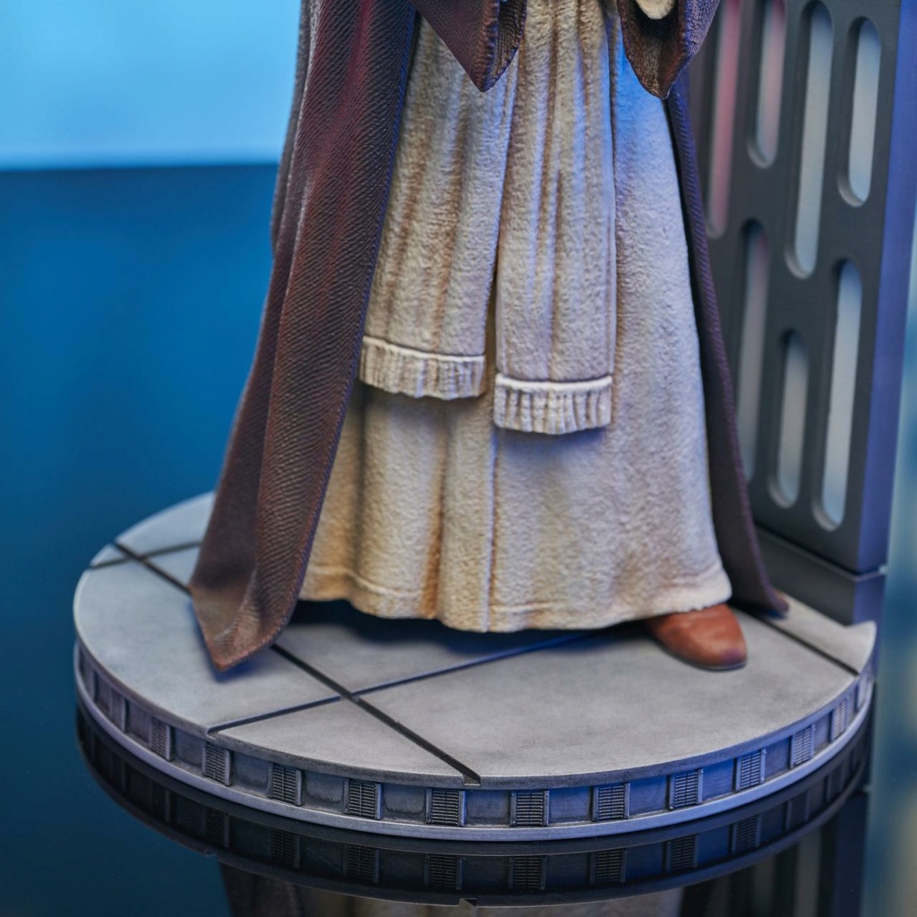 Star Wars: A New Hope - Ben Kenobi Milestone Statue - Gentle Giant Ben_ke21