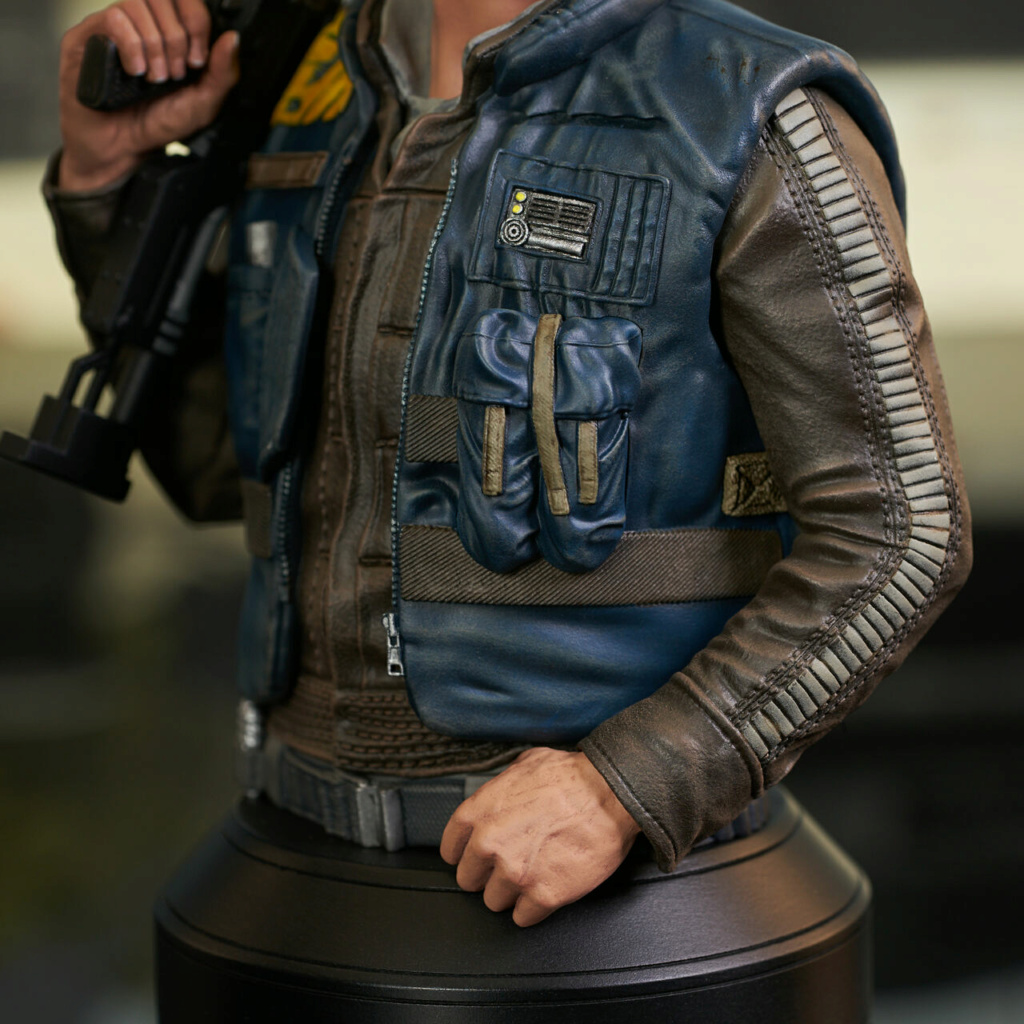 Rogue One: A Star Wars Story - Cassian Andor Mini Bust - Gentle Giant Cassia24
