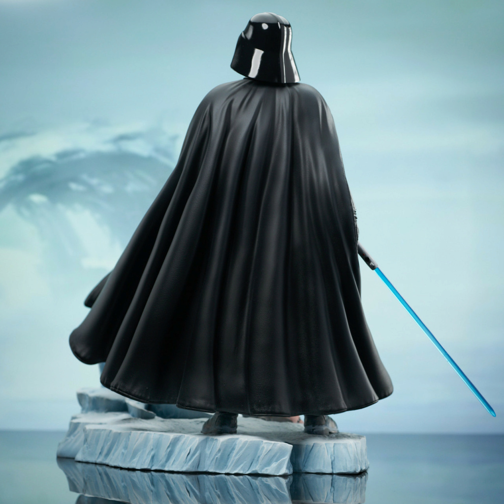 Darth Vader (TCW) Milestones Statue - Gentle Giant Darth555